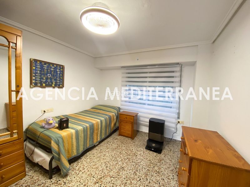 Foto d6bc18c9-bee6-482d-8ab6-cb99c6c973ca. Xalet amb aparcament piscina a Olocau