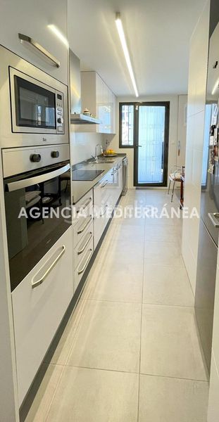 Foto 0dc0f850-e12e-4c2a-b1c9-91f90c4ab9ce. Pis amb calefacció aparcament piscina a Safranar Valencia