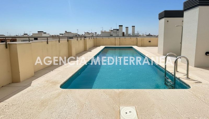 Foto 1fffa7b6-6242-45e5-a571-f5ed588b28d6. Pis amb calefacció aparcament piscina a Safranar Valencia