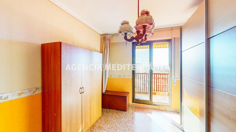 Foto 876de779-2094-4fe9-8923-d7393c7ef8ea. Pis amb aparcament a Alcácer
