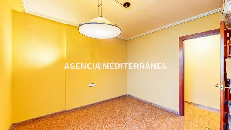Foto f2c48a07-e259-4954-8381-8ef99da983a7. Pis amb aparcament a Alcácer