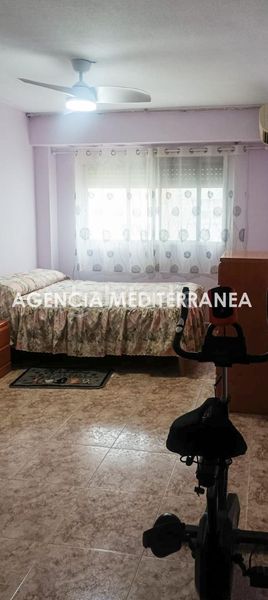 Foto c1e819f1-41a7-44e1-a43f-3de2a405177b. Pis a Nou Moles Valencia