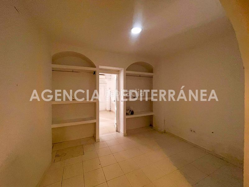 Foto 48c2319b-72ac-44df-801a-ba3e87c132a7. Local comercial a El Cabanyal-El Canyamelar Valencia