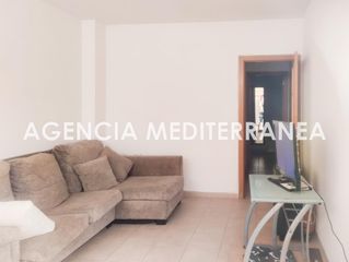 Etagenwohnung in Navajas. Piso en venta en navajas, con terraza