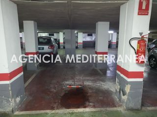 Autoparkplatz  Calle de santa amalia. Plaza de garaje en venta en valencia, para coche pequeño