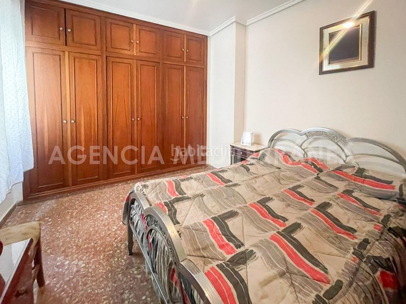 Foto 8cd6038a-50ba-4f87-b2c6-03cbf73c014c. Pis a Foios