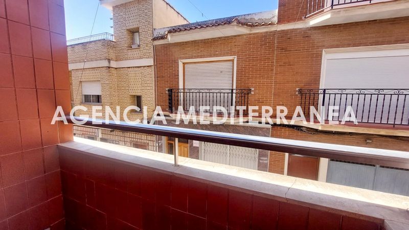 Foto ac39bed7-4c75-472e-be80-f5236c8fcfdf. Pis a Vilamarxant