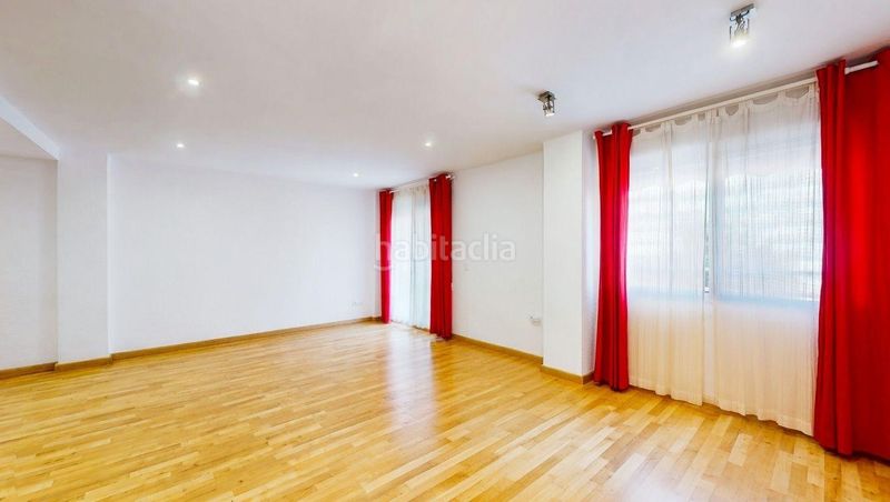 Foto 42a4fef1-d504-4439-abfd-36e5a615e05b. Pis a La Creu del Grau Valencia