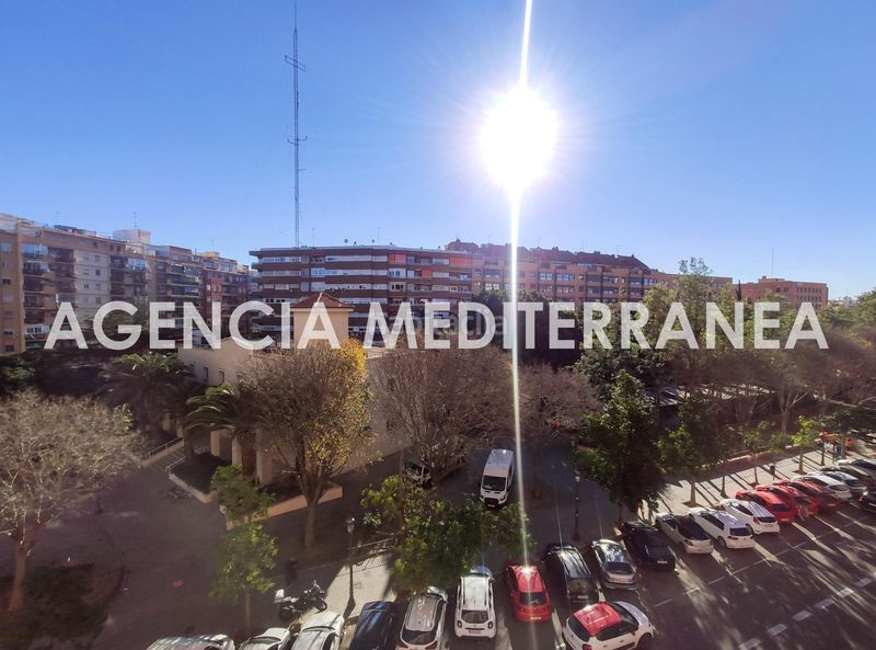 Foto 57c669bd-fee1-43fd-9db8-2bd669f304a1. Pis a Arrancapins Valencia