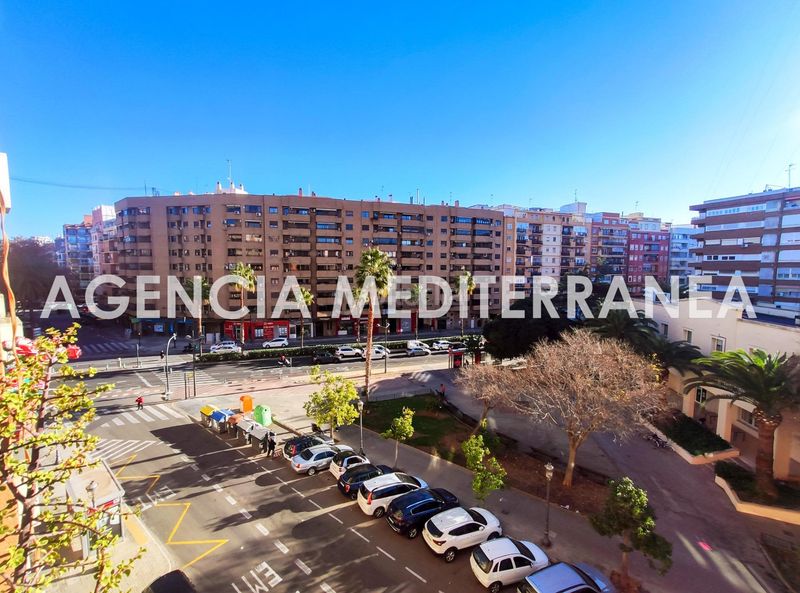 Foto 98ad759f-72fa-4a85-a8f0-d382580b22fd. Pis a Arrancapins Valencia