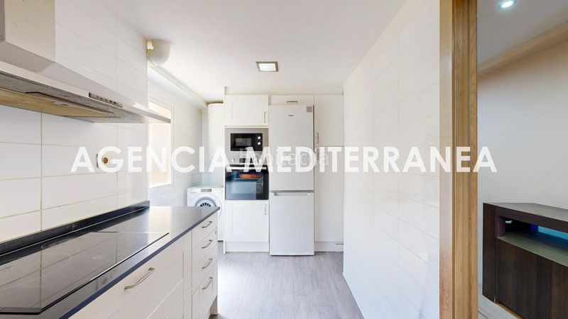 Foto 0cfe65ce-280e-4572-9458-90b902ca4110. Pis a L´Illa Perduda Valencia