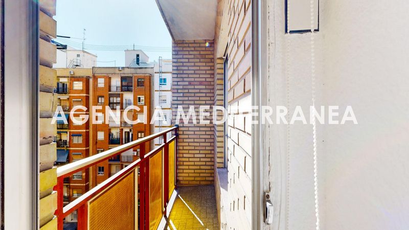 Foto bca573de-cd71-46bd-8050-366c5fd27f10. Pis amb aparcament a La Bega Baixa - Plaza Xúquer Valencia