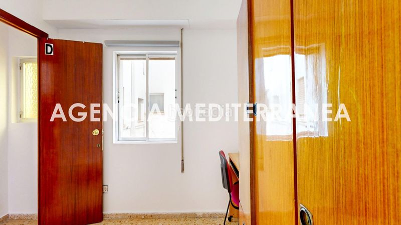 Foto d995aaab-34cc-4a62-a7d4-726e2351bf5c. Pis amb aparcament a La Bega Baixa - Plaza Xúquer Valencia