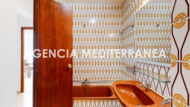 Foto e6750c16-262b-4811-8c02-f689f3bae028. Pis amb aparcament a La Bega Baixa - Plaza Xúquer Valencia