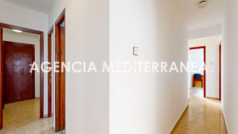 Foto f588939f-d870-43e9-aace-7318ea6152b8. Pis amb aparcament a La Bega Baixa - Plaza Xúquer Valencia