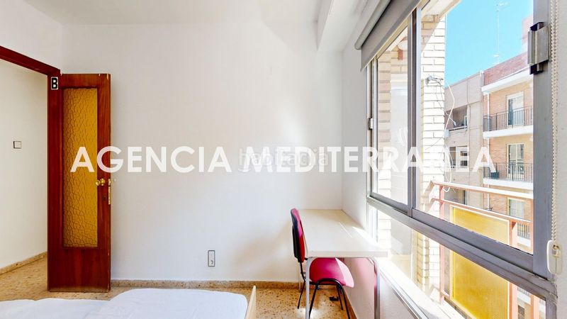 Foto f78f7921-d45c-4ead-86fd-e8669c1ae933. Pis amb aparcament a La Bega Baixa - Plaza Xúquer Valencia