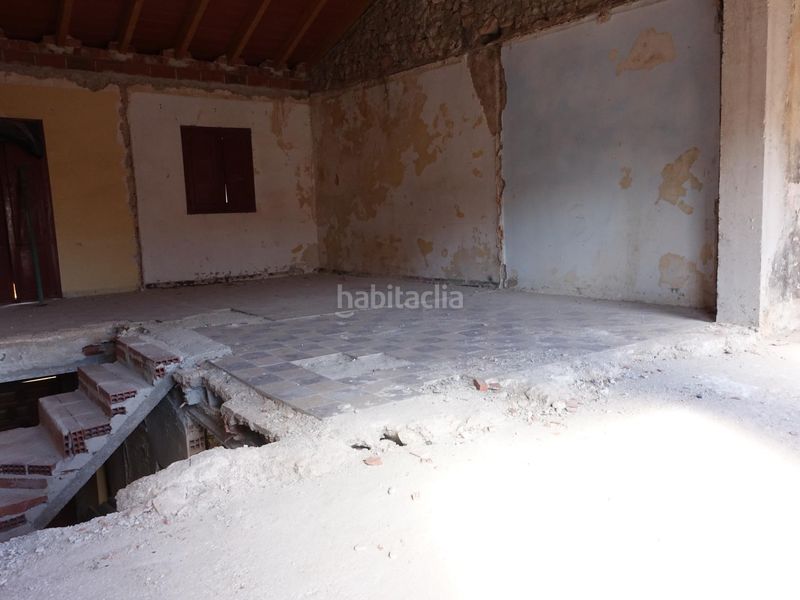 Foto a2b8d80c-7076-4f60-9143-df4c13414074. Casa aparellada a Beniarbeig
