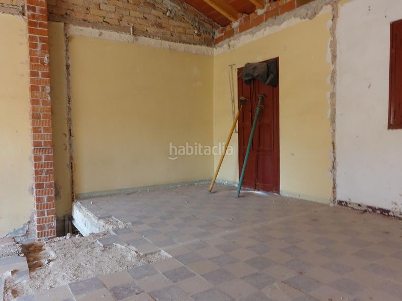 Foto ee5fad90-7b0b-459a-9b55-4ddcab0a9c8e. Casa aparellada a Beniarbeig