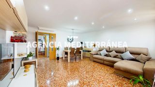 Appartamento in Picassent. Amplio piso en venta, amueblado, con garaje y trastero en picass