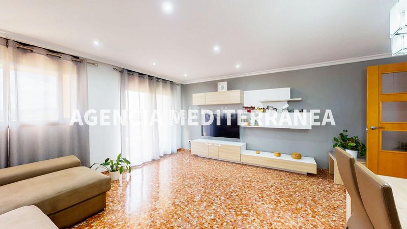 Foto db9a2af9-74c9-49ba-ad8e-924ee1da1452. Pis amb calefacció aparcament a Picassent