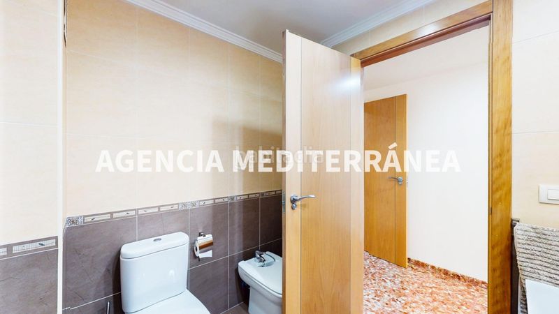 Foto e4df1026-23ed-499d-8503-67d58acbb693. Pis amb calefacció aparcament a Picassent
