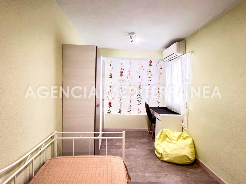 Foto cccdb3d8-5b25-4a5a-ab92-e6a2c429dc55. Pis amb calefacció aparcament a Centro Urbano Dénia