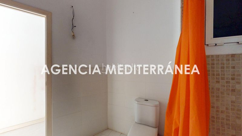 Foto 0a281787-d33b-409f-aaa0-60e930fffbd9. Pis a Russafa Valencia