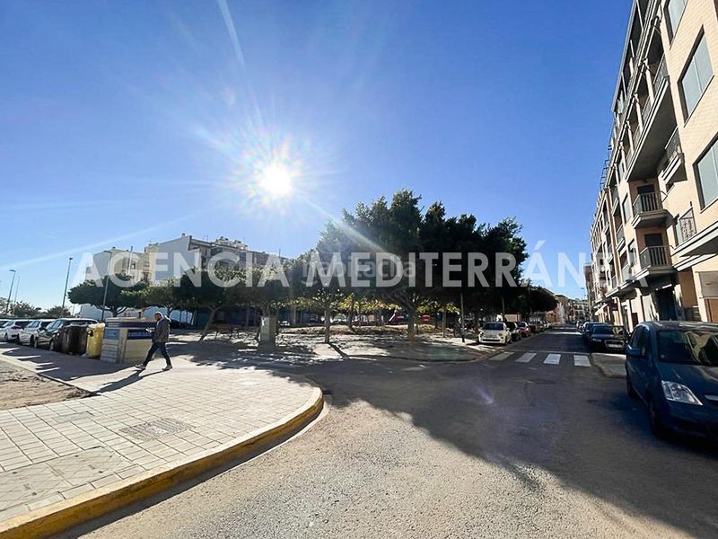 Foto 90dd5b98-d40e-4431-a589-fe7a517e650c. Planta baixa a Pobla de Farnals Pobla de Farnals (la)