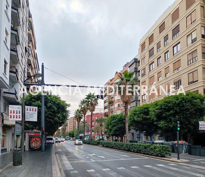 Foto ca7d21ef-8032-4df0-8d6c-bebccb6ed0ba. Pis amb calefacció a Mont Olivet Valencia