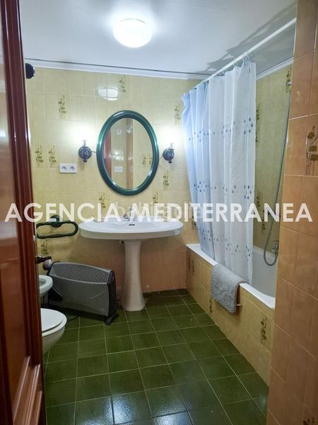 Foto c2919ce8-4afe-425d-a6a5-8cbe7b8e5efc. Pis amb aparcament a Oliva pueblo Oliva