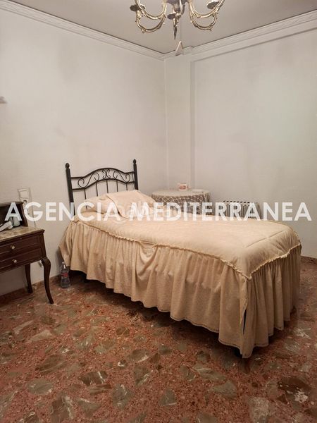 Foto d5b4a633-09ba-4f64-9810-912ad2dd9d50. Pis amb aparcament a Oliva pueblo Oliva