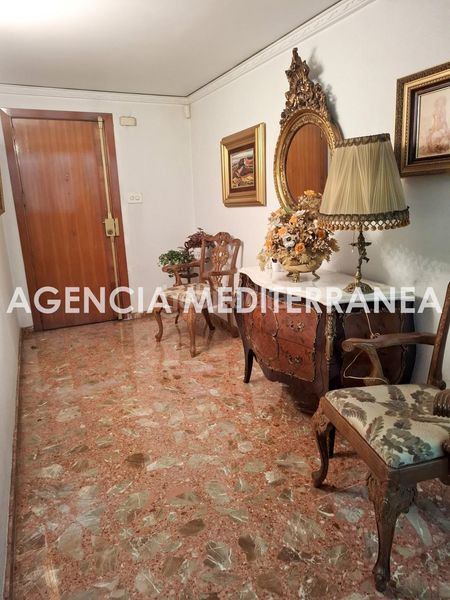 Foto fb9c8d74-adf3-4450-8741-596ad164d166. Pis amb aparcament a Oliva pueblo Oliva