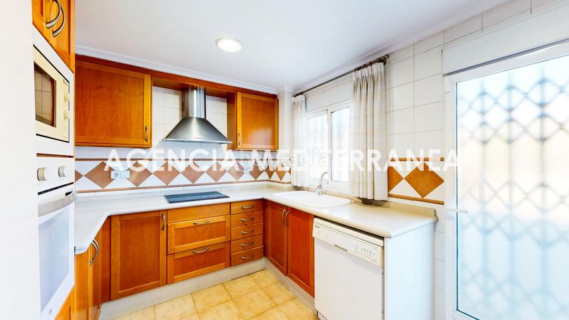 Foto dd63d6e4-47a0-4fc1-b6b0-a0d6fd4305cb. Pis a El Cabanyal-El Canyamelar Valencia