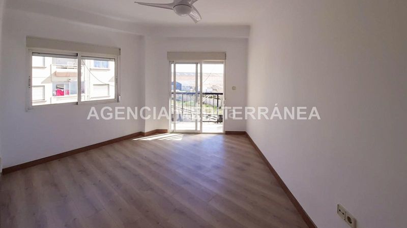 Foto 3ad17e5a-4edc-4658-93cc-ba2a61f0176b. Pis a Alfafar
