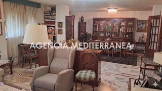 Etagenwohnung  Calle quevedo. Gran piso en venta en el corazón de la ciudad
