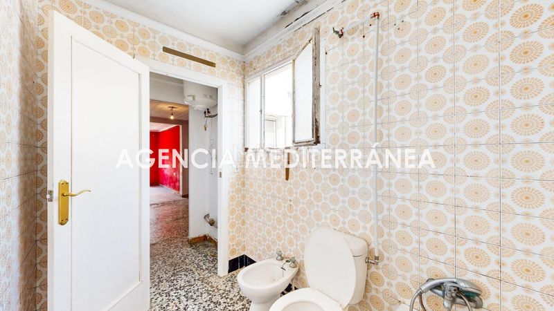 Foto 48143e75-a546-4779-8ad9-fe831ca3cbd3. Pis a El Cabanyal-El Canyamelar Valencia