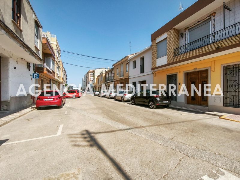 Foto 4f2dc758-8026-4e0d-b9ae-a51f431dfec5. Casa a Alcácer