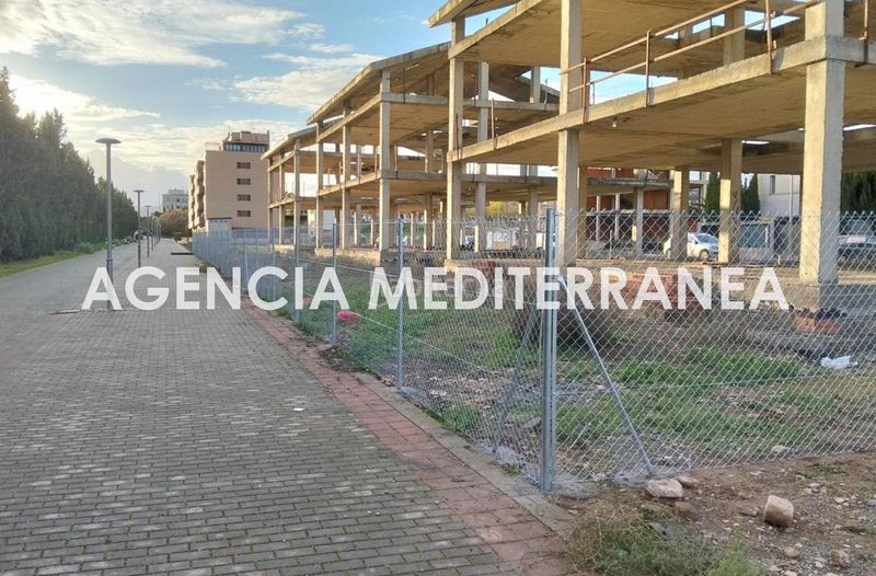 Foto 7da8ac2c-edba-4348-8e21-1bf081fa7009. Terreny residencial a Cheste
