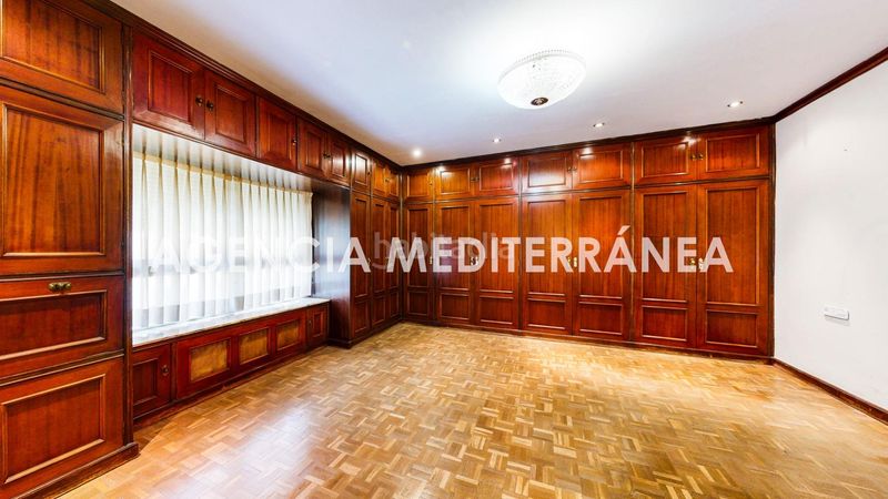 Foto 45861e1d-b318-46a4-9588-1e045f34984a. Pis amb calefacció aparcament a Russafa Valencia