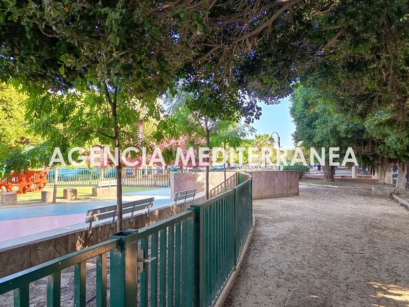 Foto df01b333-b129-4342-89af-80582c61e6bf. Pis a Algemesí