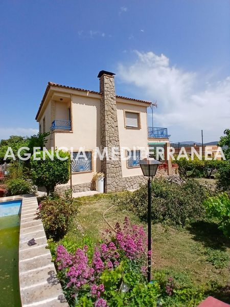 Foto 28cbc1f3-fb06-423f-a161-099b2bead1a1. Chalet en Segorbe