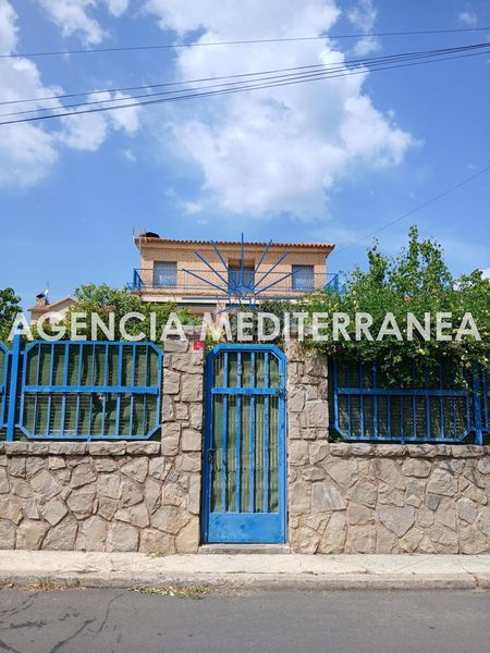 Foto bfaa771f-15d8-4042-83d7-c1ab5fed3dd0. Chalet en Segorbe