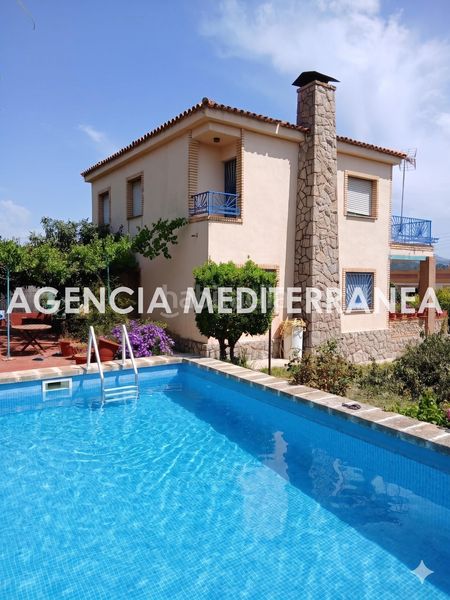 Foto e22ea67d-abd9-44de-a9eb-313d8fdb2c3d. Chalet en Segorbe