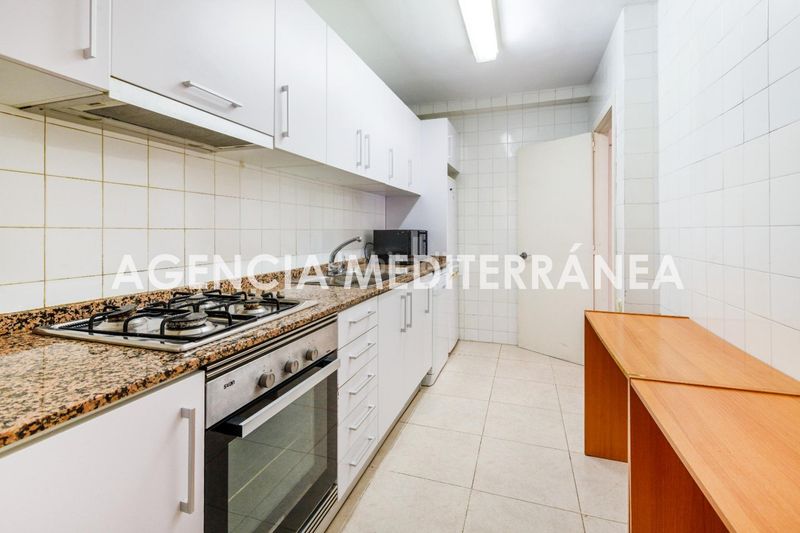 Foto baa6a72e-6b2f-406f-a819-897ce2847039. Pis amb aparcament a Ciutat Jardí Valencia