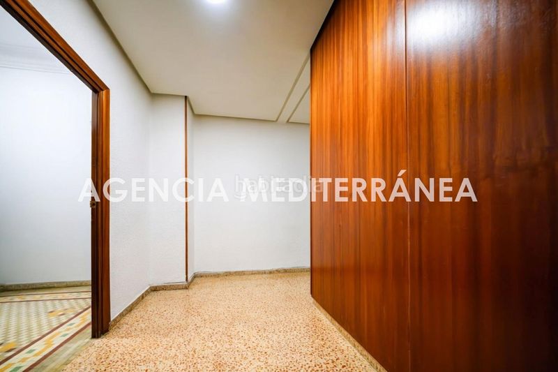 Foto 4b2c93ea-7f5c-414e-bed5-c6833bcb3ee2. Pis amb calefacció a Russafa Valencia