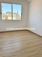 Büro in Sant Francesc. Oficina singular con terraza en el corazón de valencia