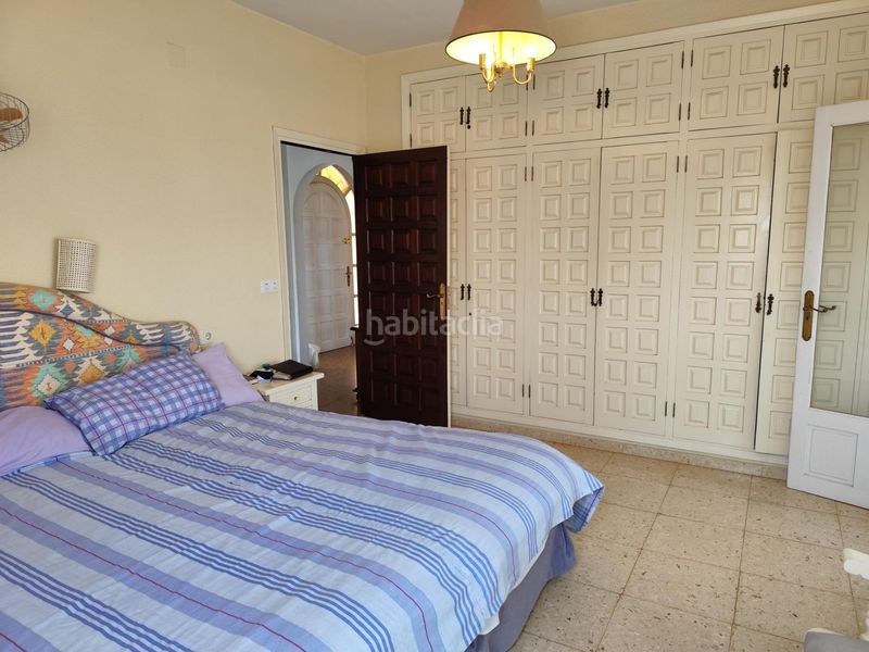 Foto b4990352-44df-4fe7-bf86-bc1467e3f5e8. Xalet amb aparcament piscina a Las Rotas / Les Rotes Dénia