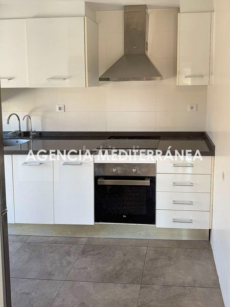 Foto 6559421d-a23f-44b6-b0d4-69d272682a2e. Àtic amb calefacció aparcament a Nou Moles Valencia