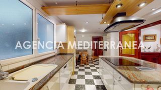 Flat in Gran Via. Piso en venta en valencia, zona jacinto benavente