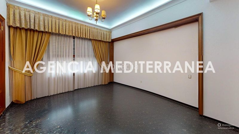 Foto a3d0afaf-d7ca-4dfb-ab69-fefb0bf56cb6. Pis amb calefacció a Gran Via Valencia